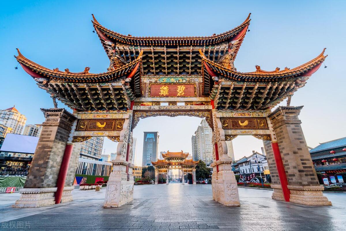 为什么说昆明是旅游的中转站,昆明作为中转站岂能错过美景