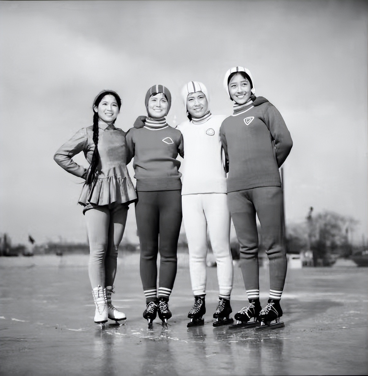 冬日激情赛场，冰上姐妹情深