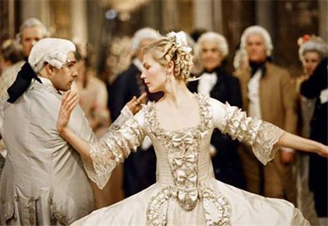 玛丽被送上断头台历史事件,玛丽王后为什么被送上断头台