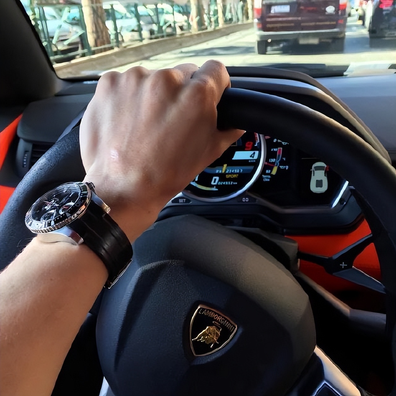 马登毅骗术截图,马登毅最后留下烟疤