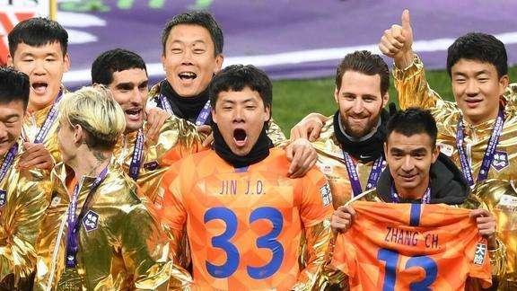 泰山队守门员王大雷动态更新,山东泰山足球俱乐部日历