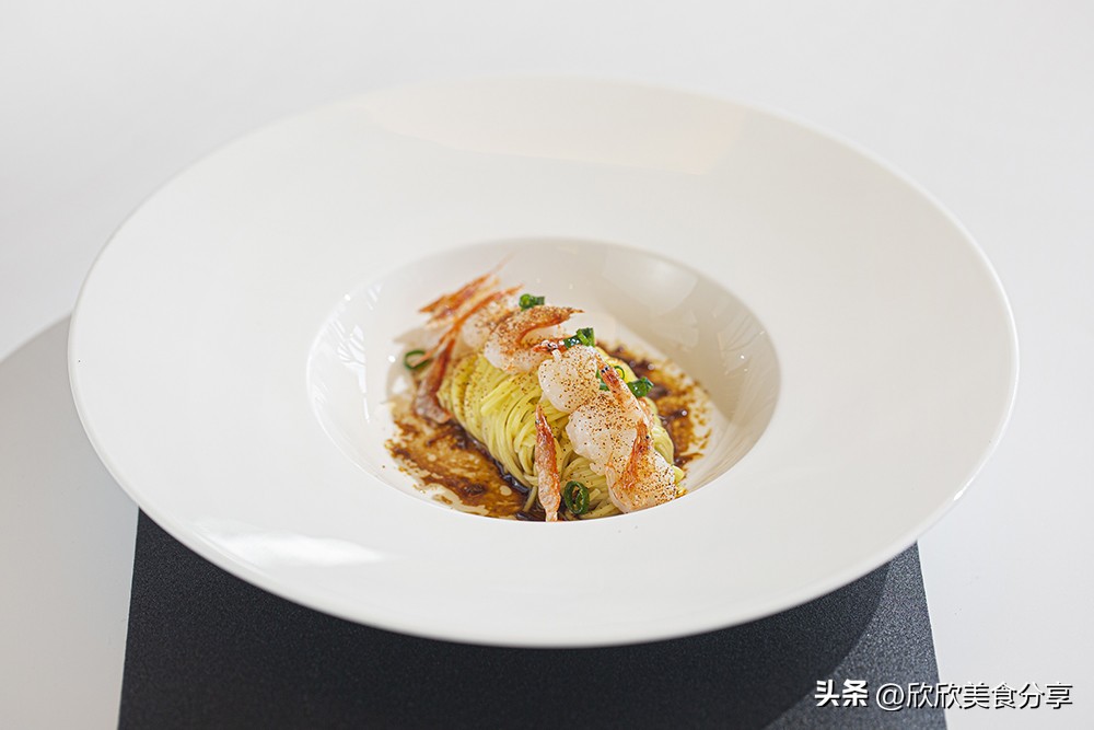 餐厅春菜上新，网罗山川田野的鲜食滋味