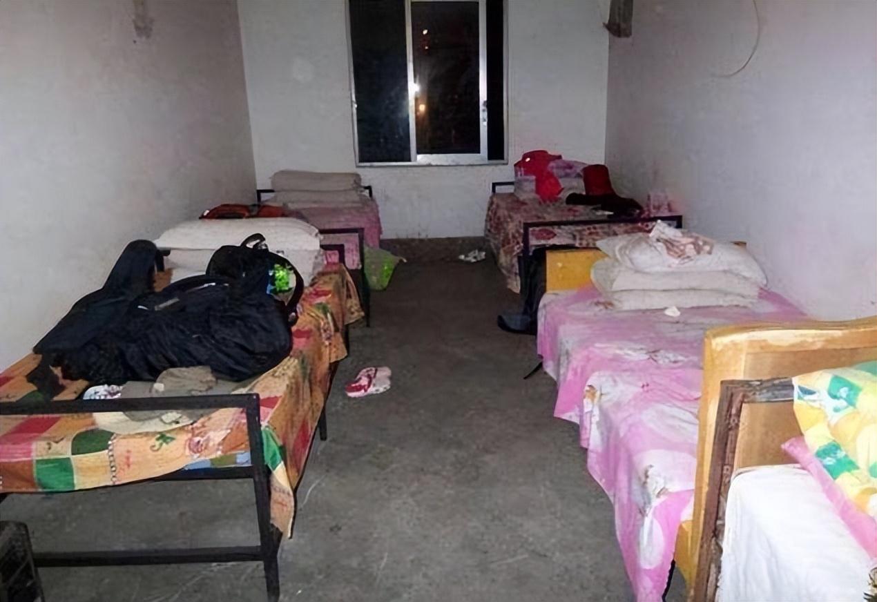 30块一晚旅馆长期住,30块钱的旅馆住一晚