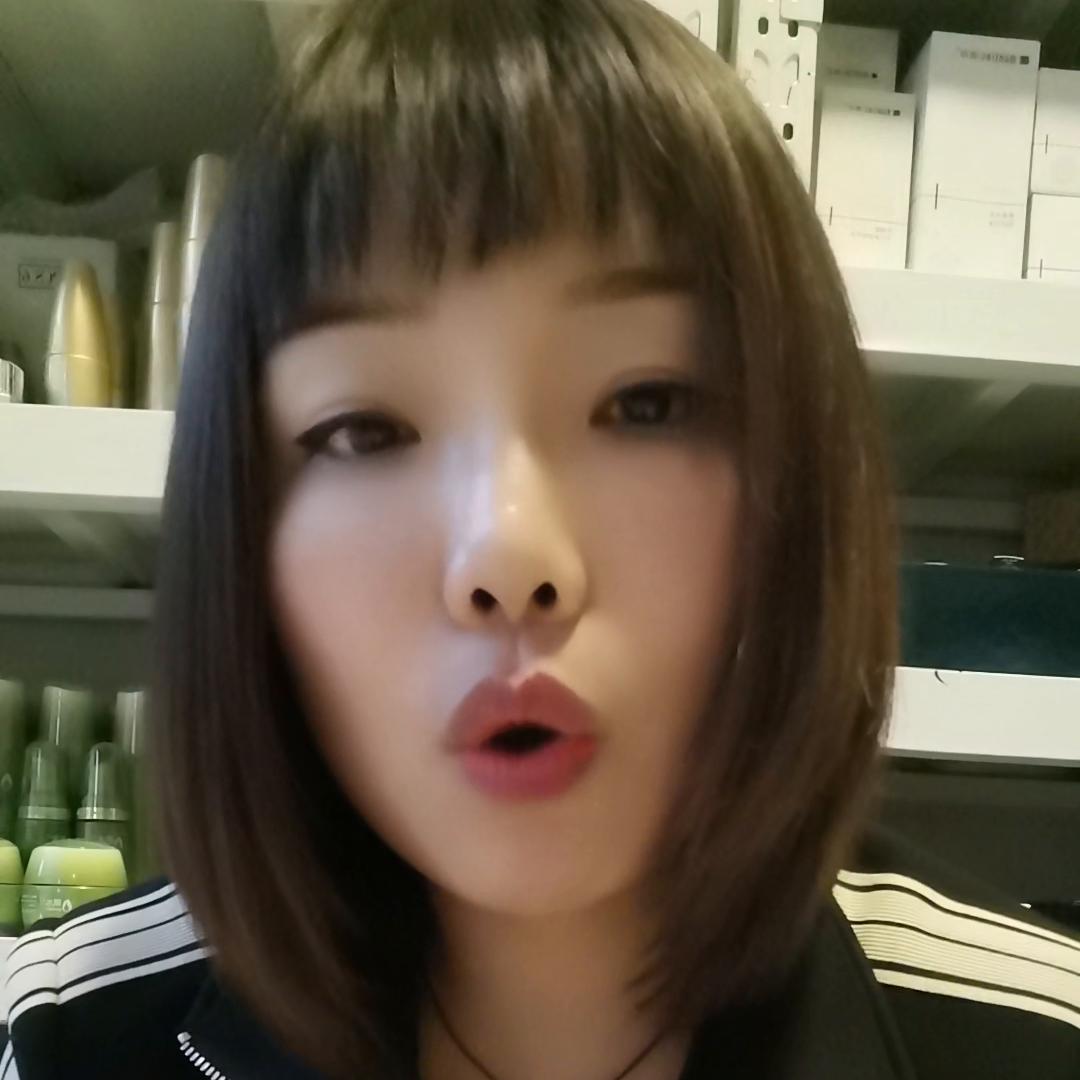 化妆品实体批发，一起聊聊护肤那些事。