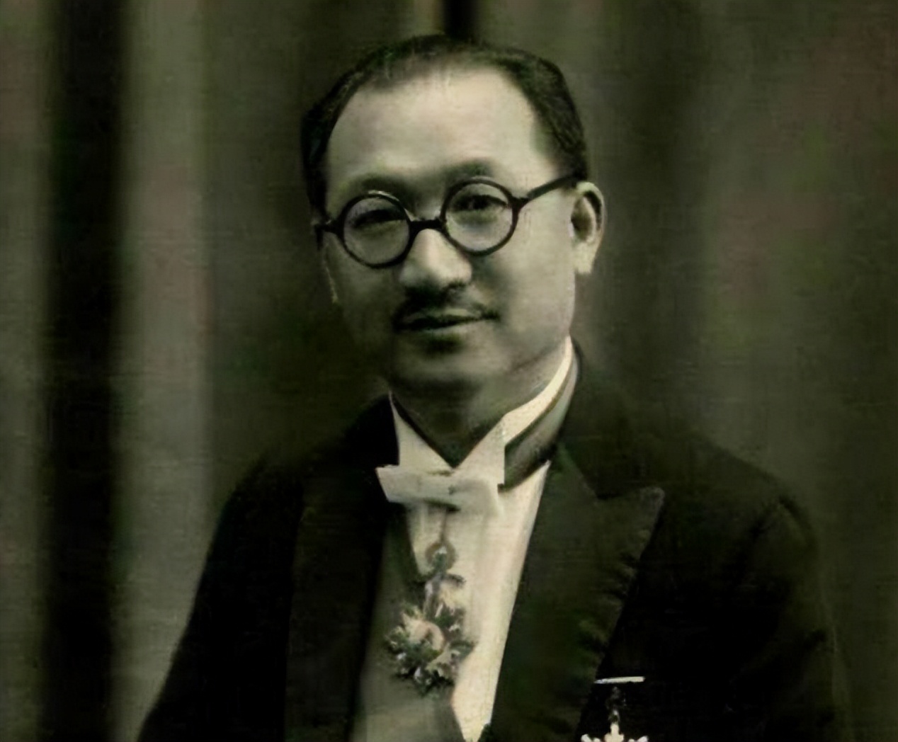 孔祥熙去世最后葬在了哪,孔祥熙晚年在哪生活