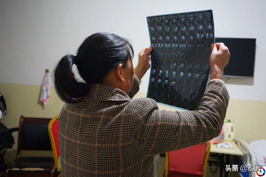 孩子出生缺氧3个多小时才抢救,孩子出生缺氧严重的后果