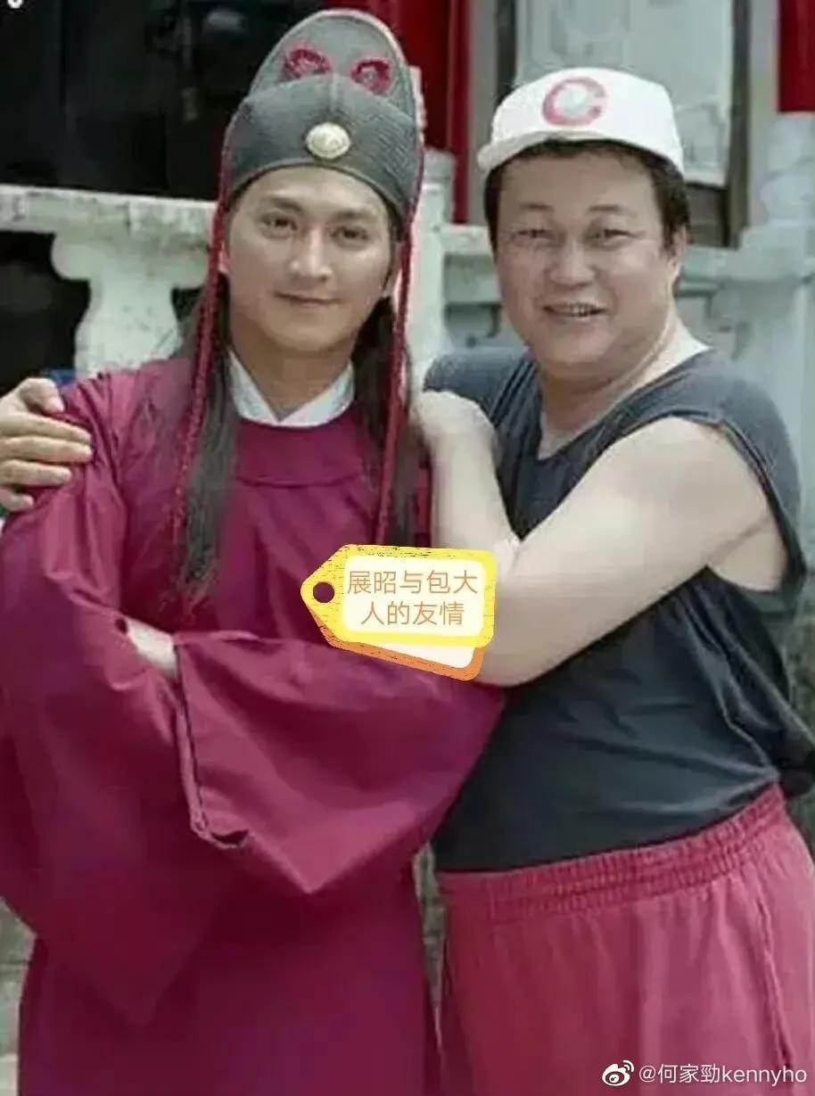 少年包青天公孙策和展昭谈小仙女,少年包青天展昭找到失明的公孙策