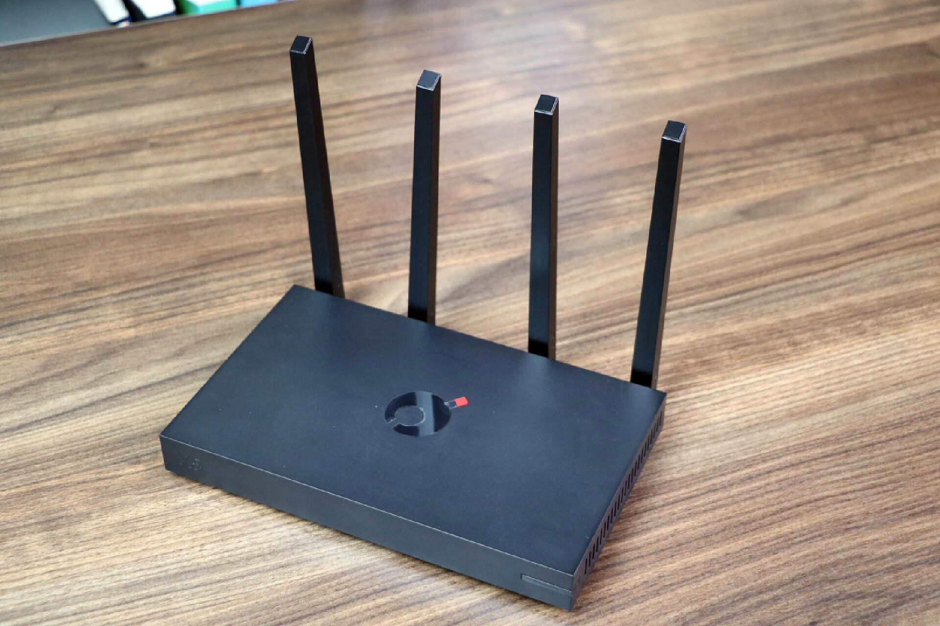 乘上WiFi6快车，家中网速直线飙升，更快、更稳就选贝锐蒲公英X5