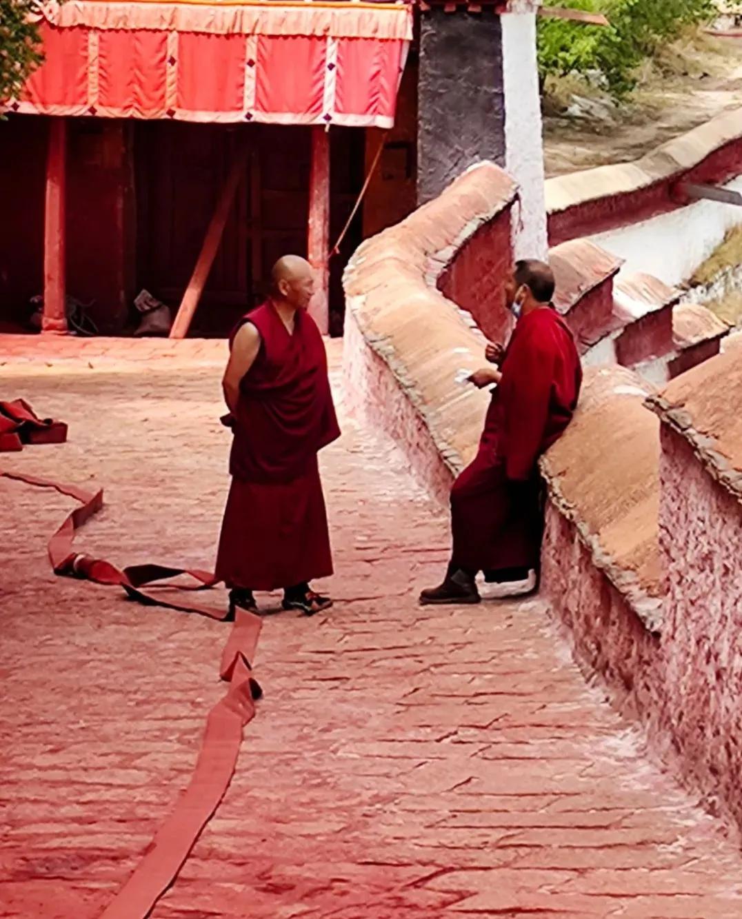 拉萨布达拉宫一万元可以玩下来不,拉萨布达拉宫海拔高度是多少米