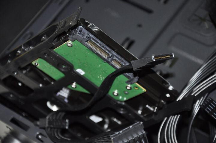 如何简单组装一台电脑,diy笔记本电脑组装