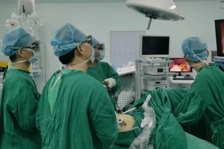 产后子宫脱垂的症状怎么办,年龄大的人子宫脱垂症状