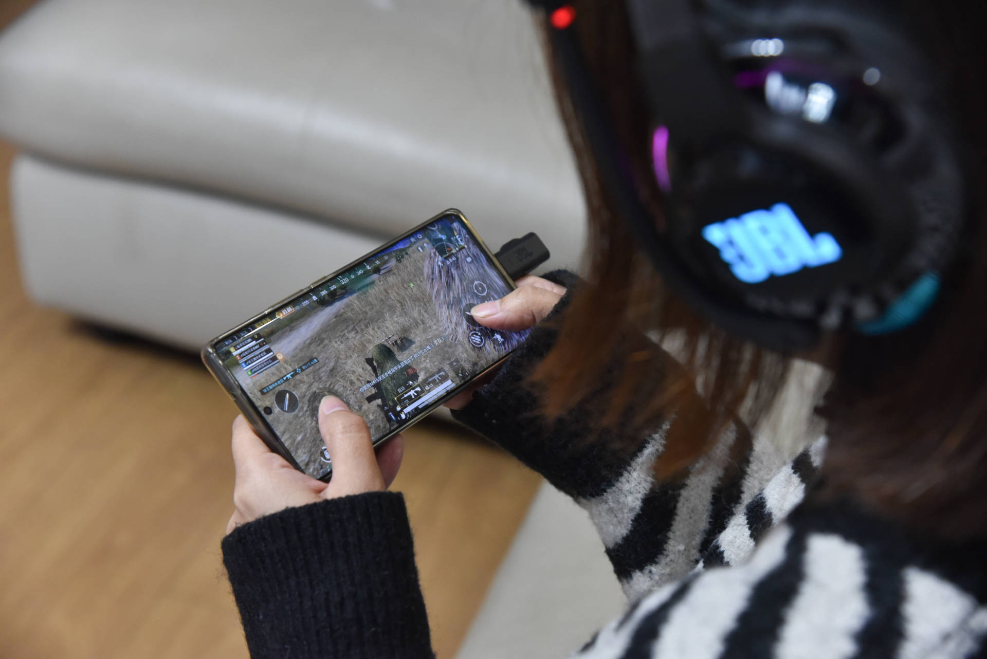 jblquantum100娓告垙鑰虫満娴嬭瘎,鏃犵嚎鑰虫満鐢电珵鑰虫満