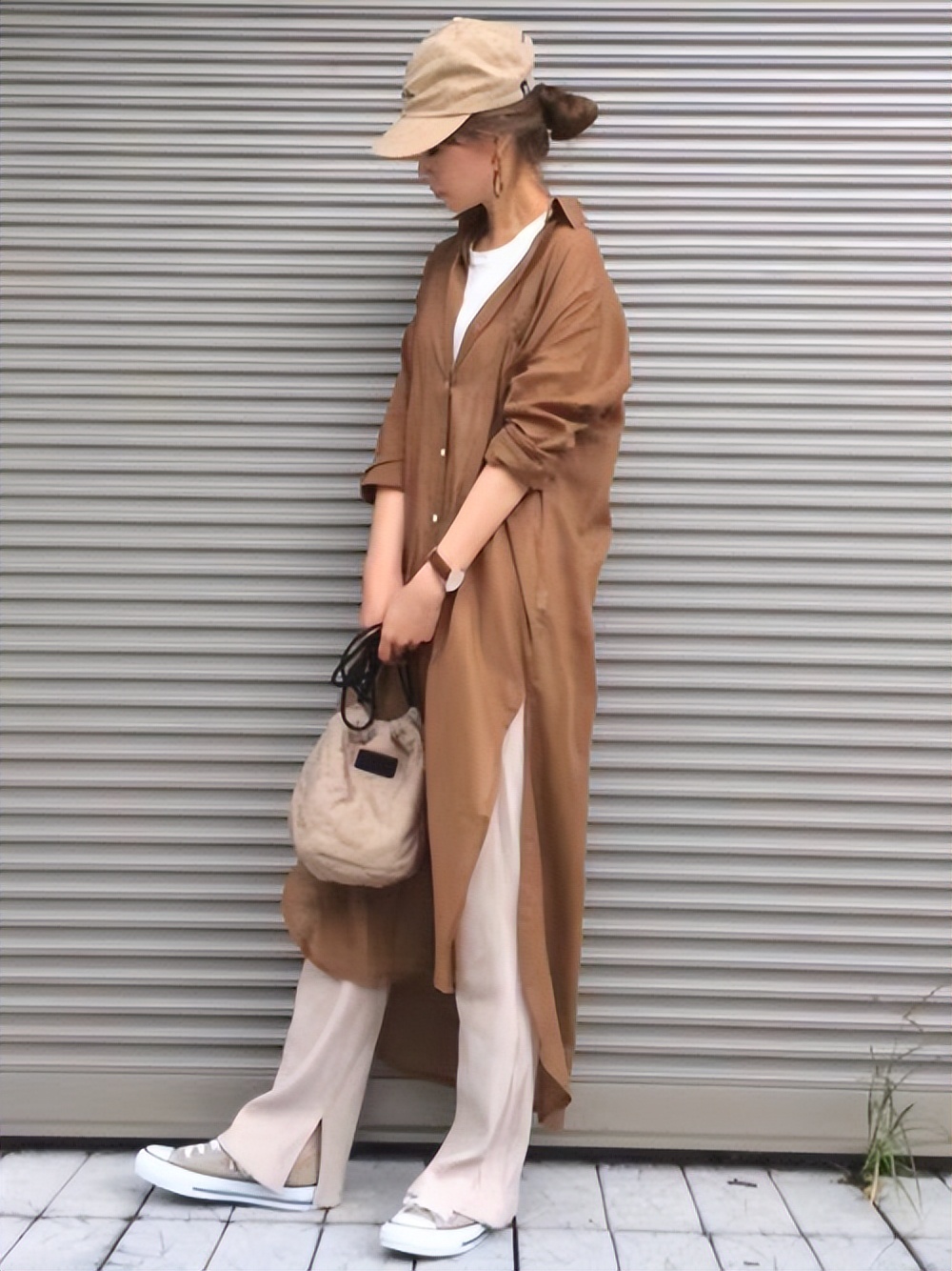 瞧瞧日本女人的穿搭,奇怪的日本女孩