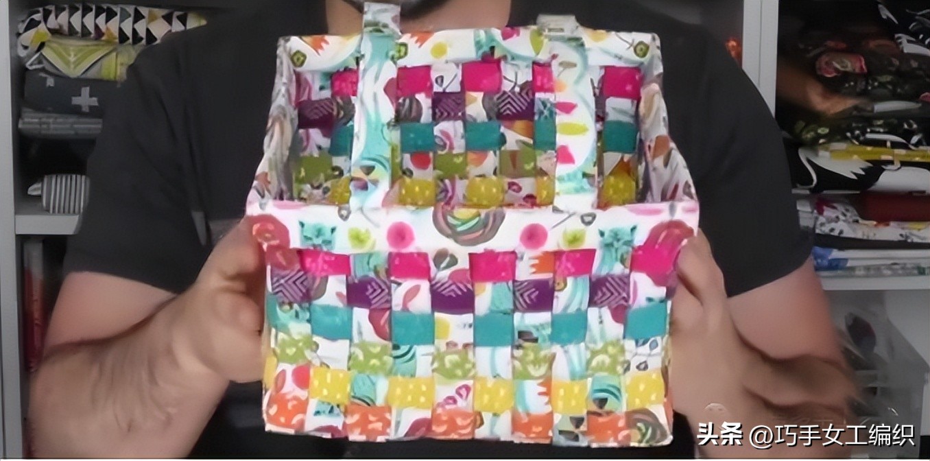 牛仔裤收纳神器改造,旧牛仔裤布条再利用的妙招