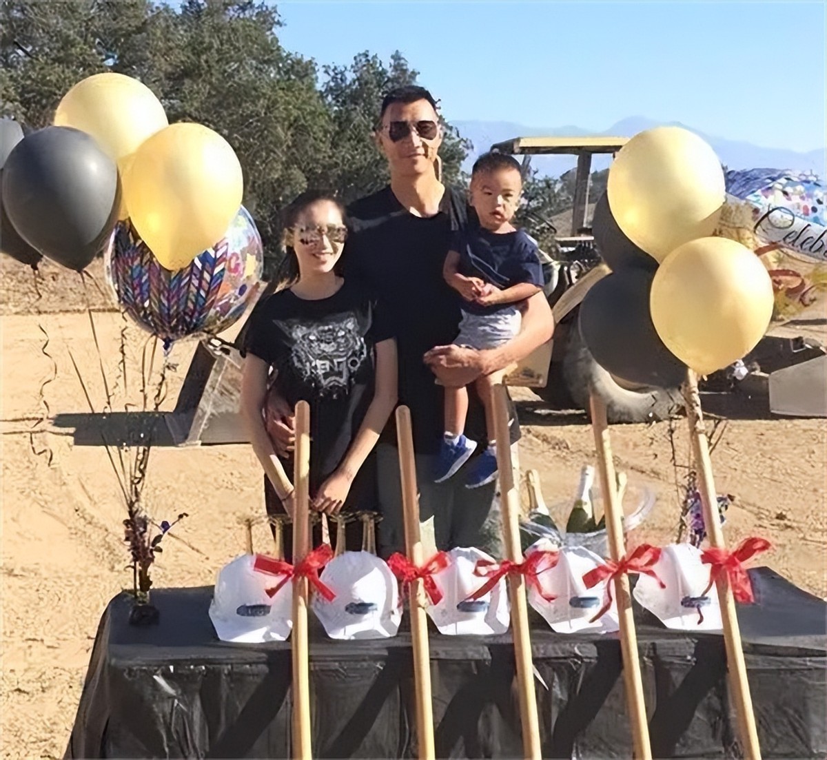 易建联和他妻子,易建联及老婆