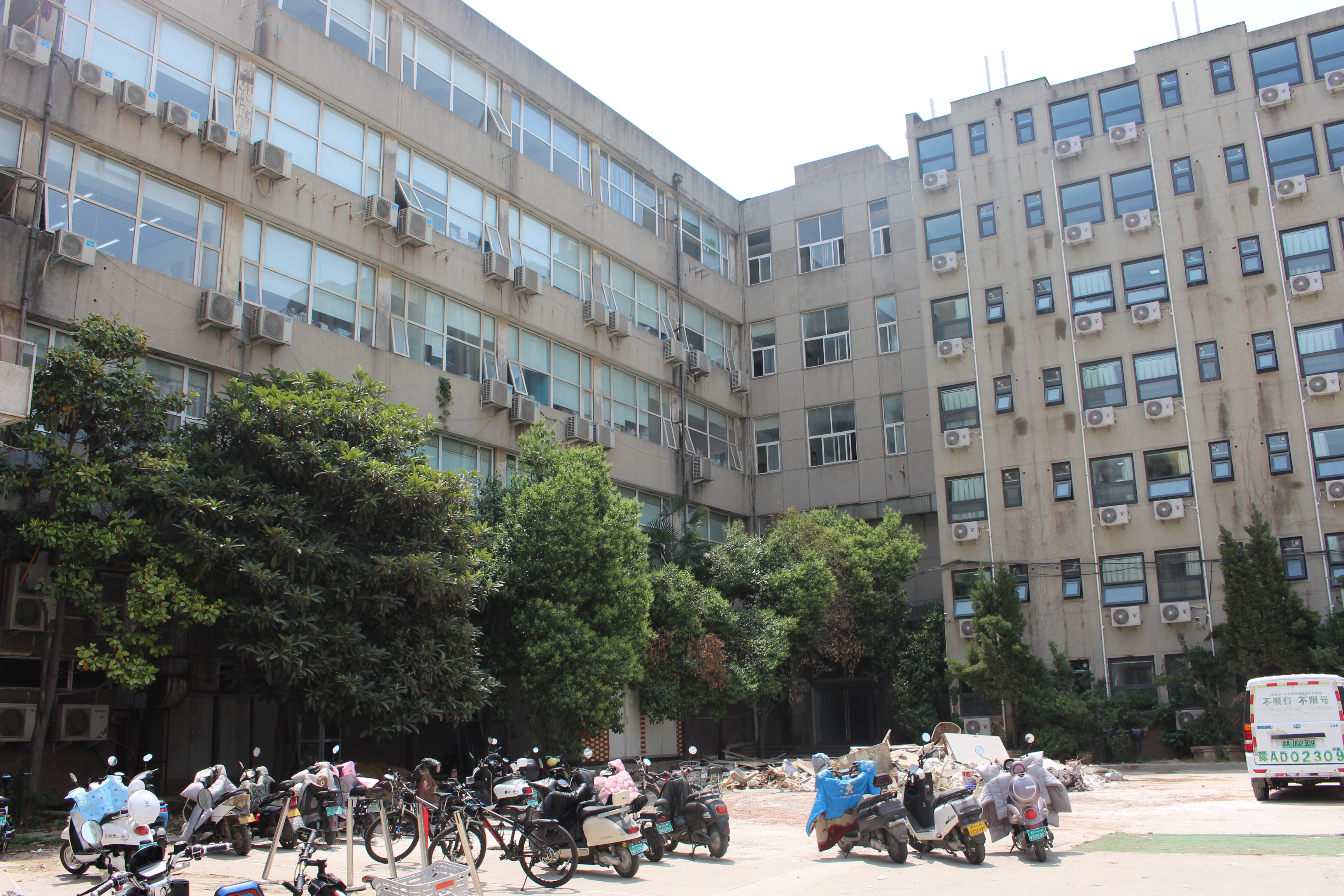 涓笀鐢熺殑鍘嗗彶鍥炲繂,涓笀鐢熷洖蹇嗗綍鍏ㄦ枃