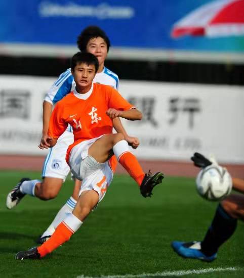 山东鲁能足球青训梯队,中国青少年足球联赛鲁能足校