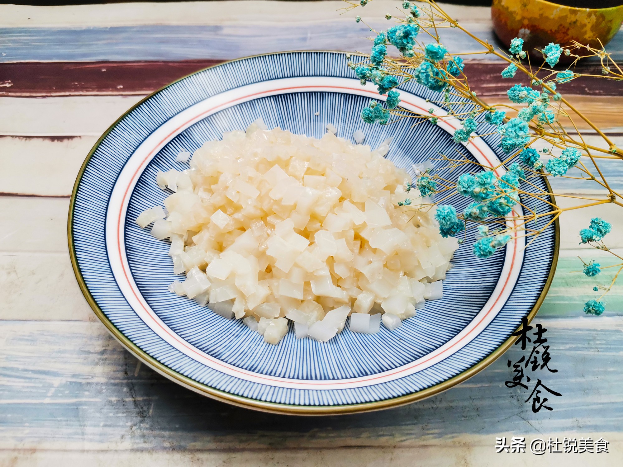 灌汤包用猪皮冻还是鸡皮冻好吃,做猪皮冻放盐不