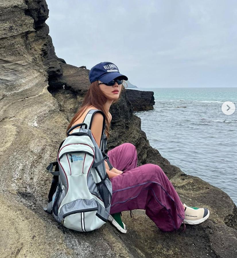 时尚博主的19件夏季日常穿搭look,这位博主的减龄穿搭值得学习