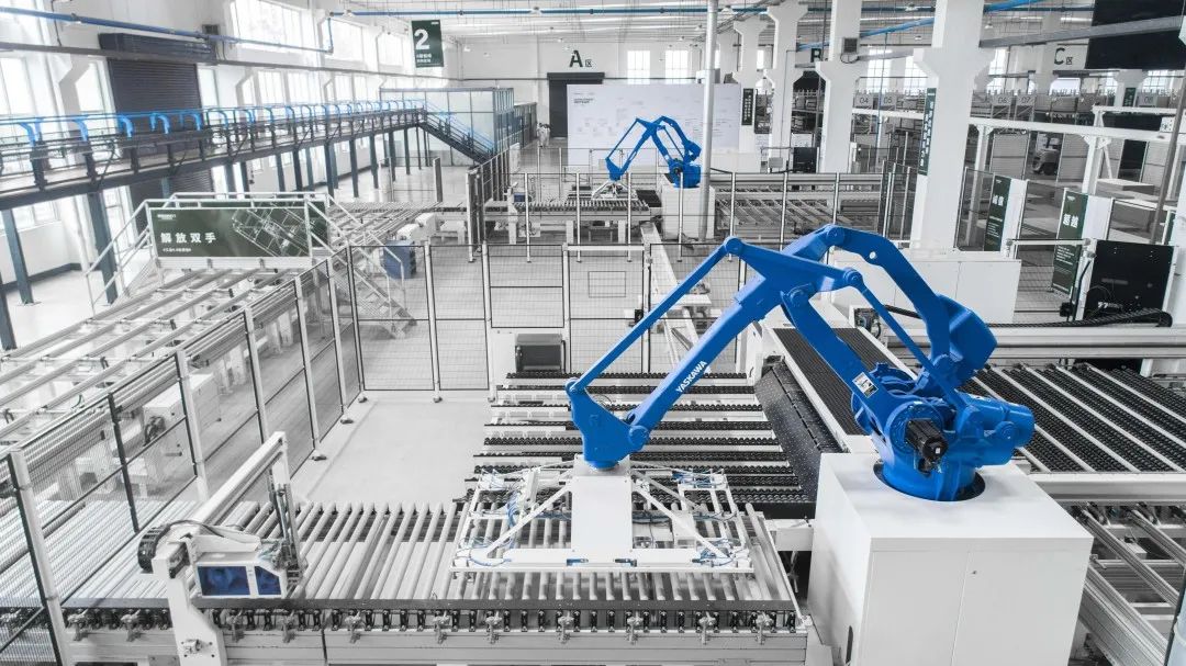 智造革新！豪迈中国与鑫迪再携手，软硬件融合打造智能制造标杆