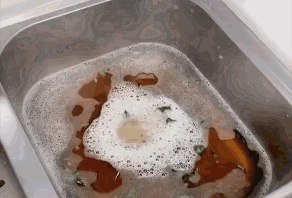 马桶水箱按下去没有冲劲,马桶没有冲劲了怎么办