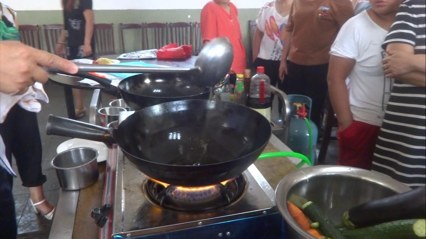 一辈子都吃不腻的西红柿炒鸡蛋,简单的家常菜西红柿炒鸡蛋