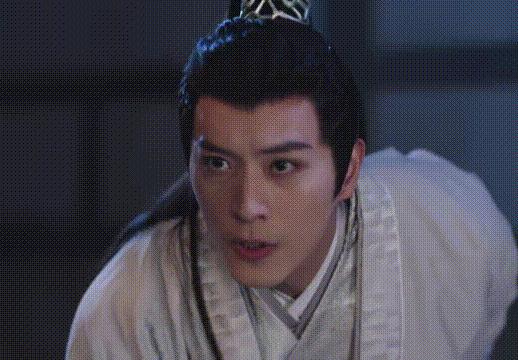 走路像街溜子就别尬演贵公子,8位男星告诉你,什么才是矜贵优雅