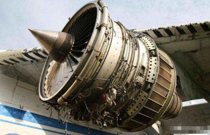 美国开出1000万天价年薪，只为挖走中国一名普通技校生！