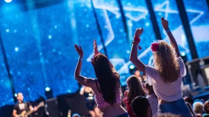 “*魔色**”马登毅：3小时能让女性甘愿开房送钱，成功1个烫1个烟疤