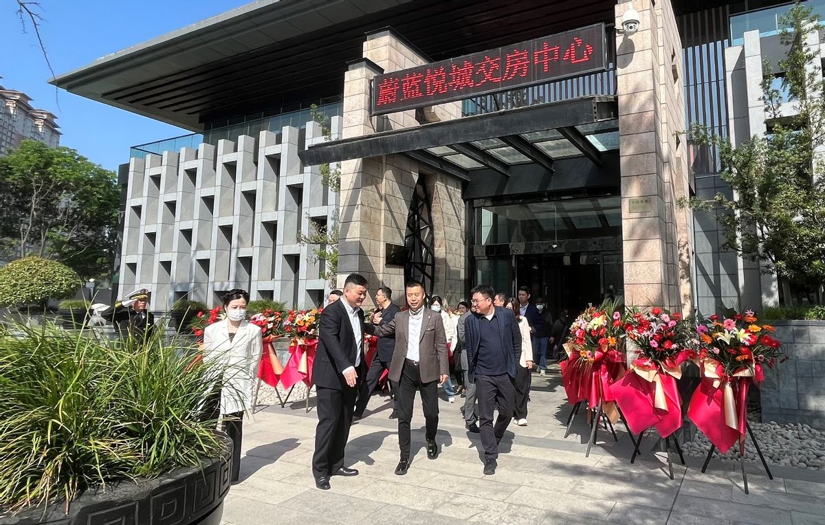 幸福城就家境荣归——天朗集团再次以交付力彰显企业实⼒担当