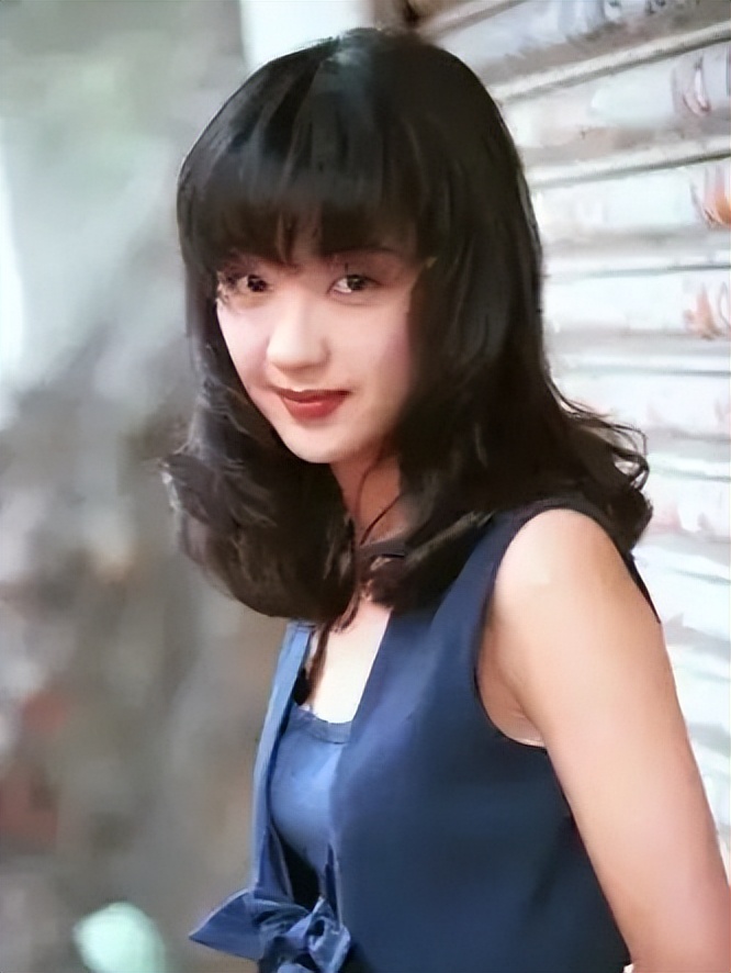 永不过时的十大经典粤语金曲,百听不厌的粤语经典怀旧金曲放送