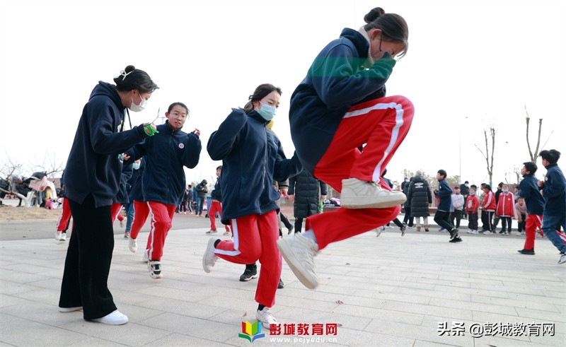 冠军！奎园小学大绳队代表泉山夺得徐州市第一名