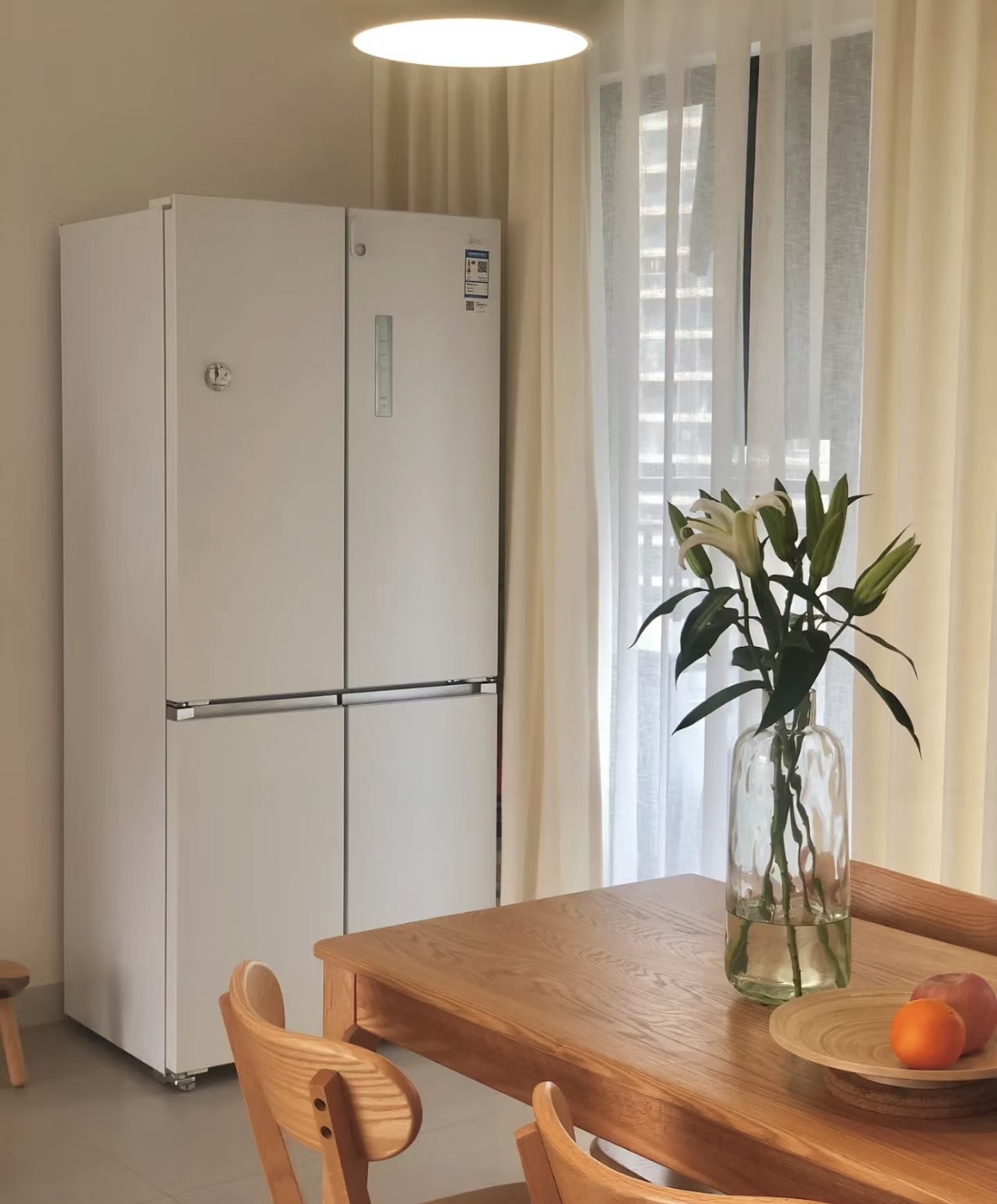 广东夫妇因为太会布置而走红,深圳夫妻装修37平方米房