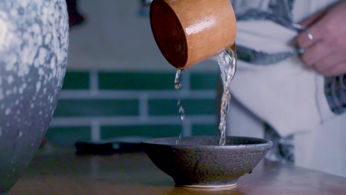 扳倒井酒光瓶有几种,扳倒井和国井区别