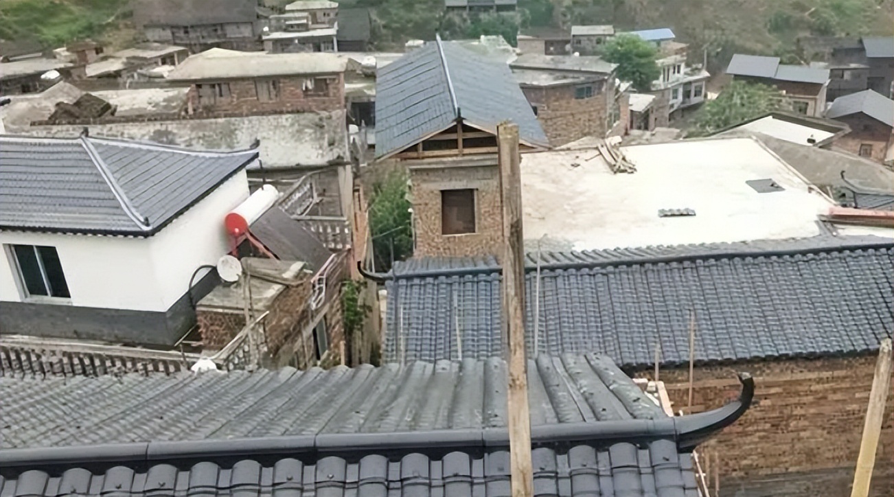 国家对农村住房老房子的翻新政策,城市的老自建房翻新政策