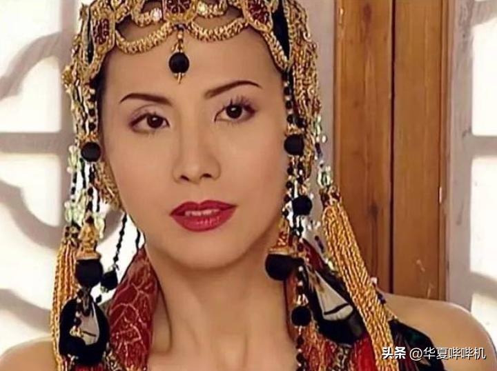 把10位“江湖大嫂”放一起做对比，这差距就出来了