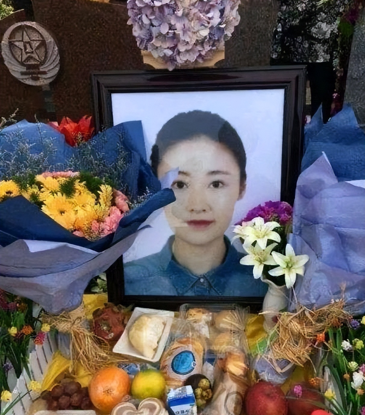 割喉去世的案例,被捅刀身亡的10位明星