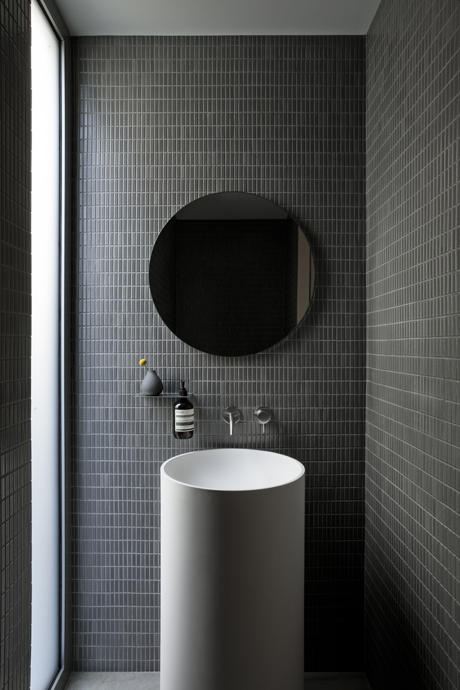 别墅庭院平实而精致,平平无奇的家有没有隐藏空间