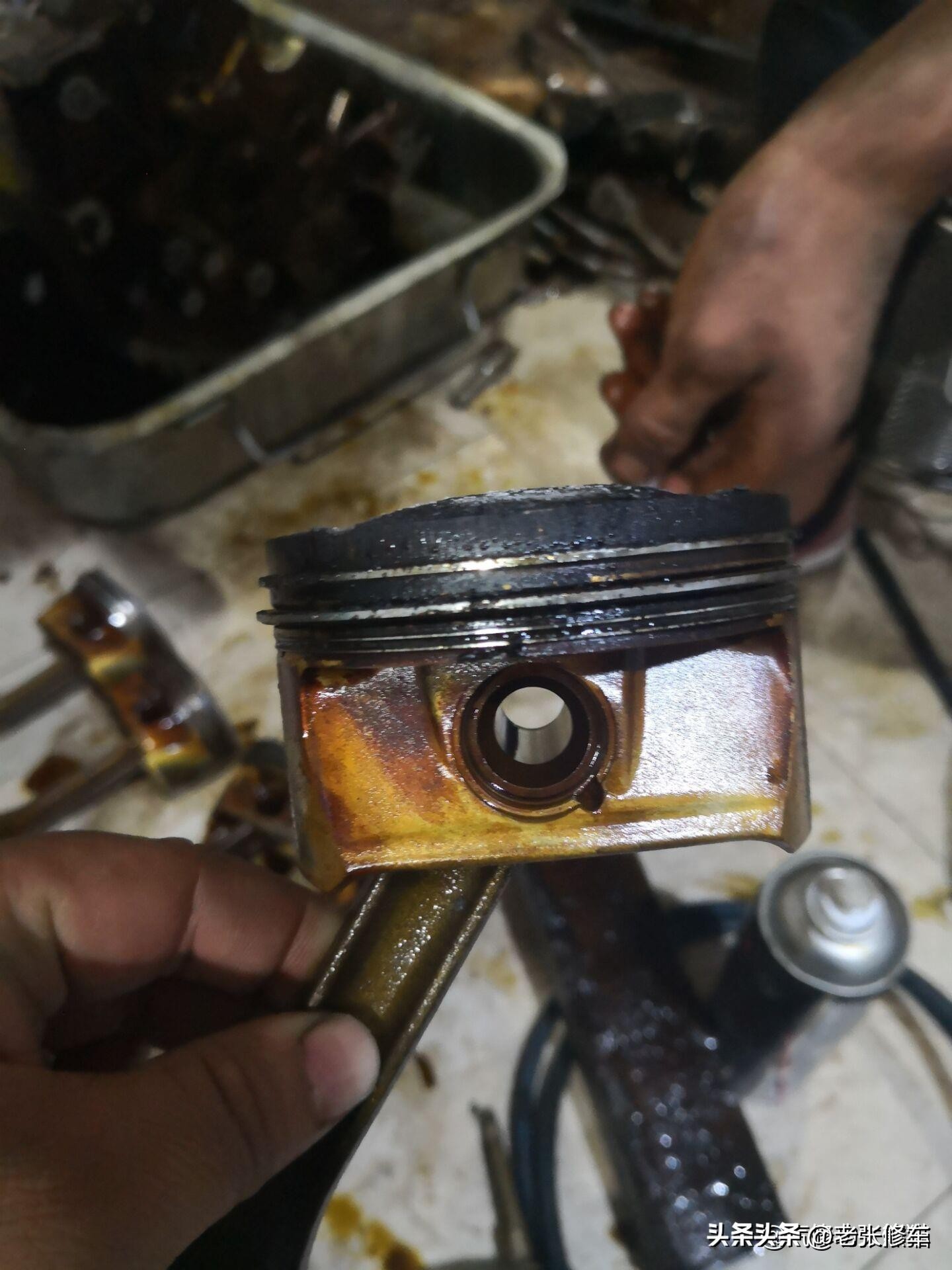 奥迪汽车烧机油怎么解决,汽车烧机油却不冒蓝烟怎么解决