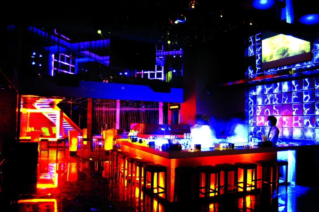 gta会所和夜总会的区别,酒吧ktv会所夜总会的区别