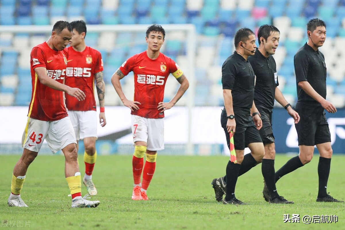 颠沛流离？广州队主场搬去福建晋江，粤媒看衰中超“八冠王”保级