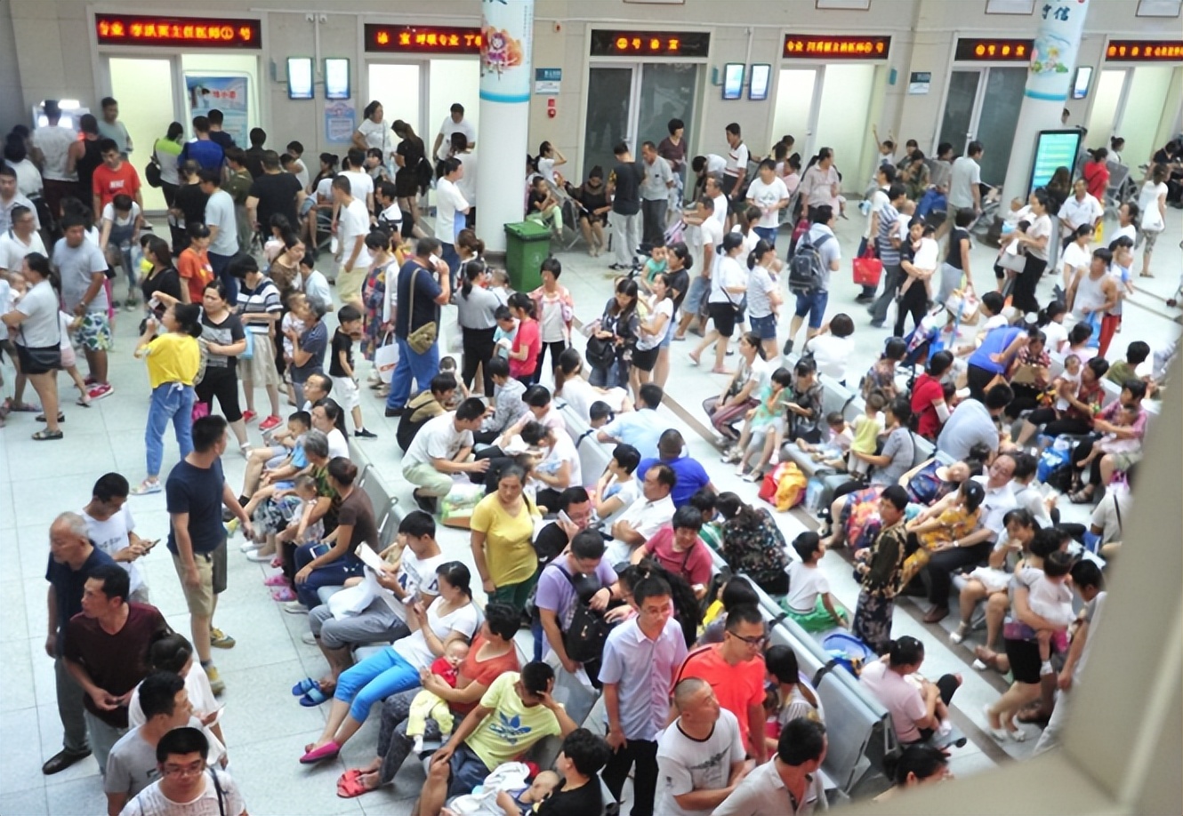 “裤子脱了腿张开”，医院里一个比一个尴尬的体检，你做过几个