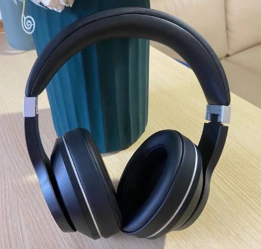 华为freebudsstudio无线头戴耳机,高端有线头戴式耳机推荐评测