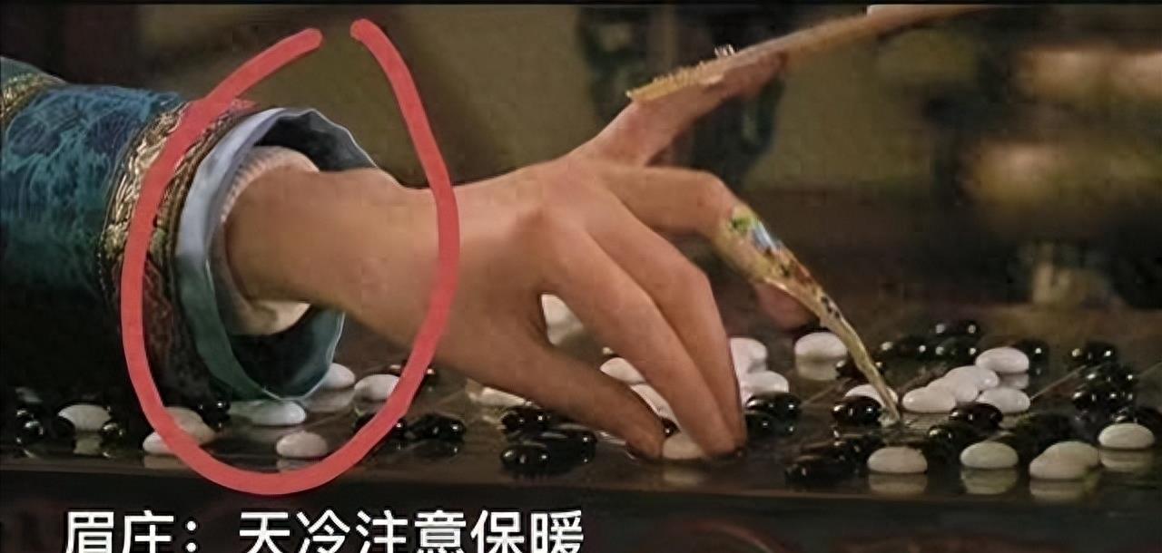 禁忌慾望：深夜影院里的诱惑镜头