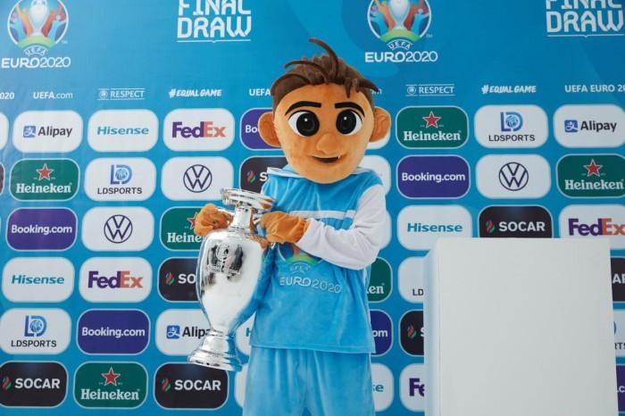 欧洲足坛的中国元素,欧洲奢侈品牌中国元素