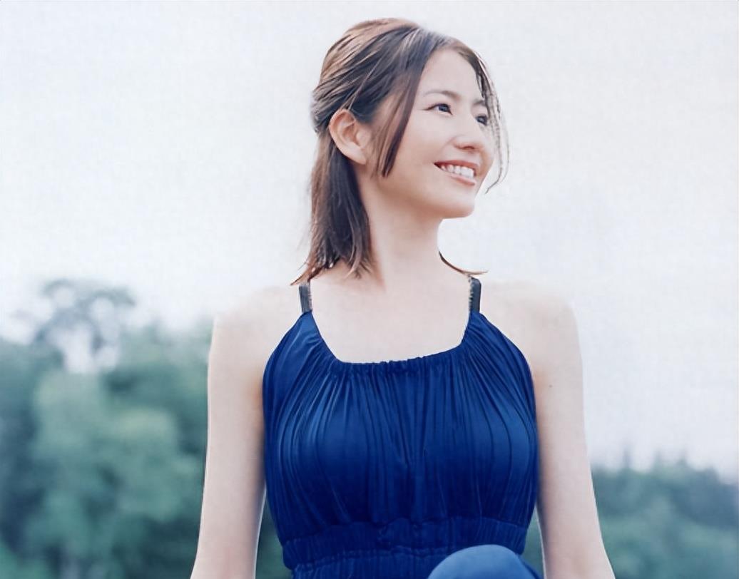 星名美津纪从手到脚的照片,日本明星美津纪