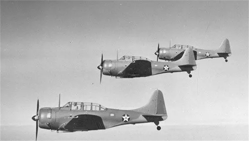 蔡英文家族历史令人咋舌，她为何冒死搞“*独台**”？原来是汉奸家族