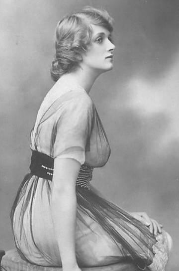 30张真实又罕见的老照片，阴毛假发工作者，我怀疑他用错地方了