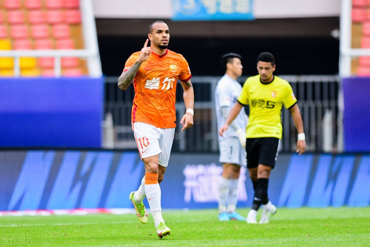 武汉长江队或因欠薪弃赛,武汉长江队声明