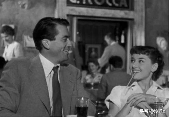 罗马假日安妮公主戴的王冠,罗马假日安妮公主图片